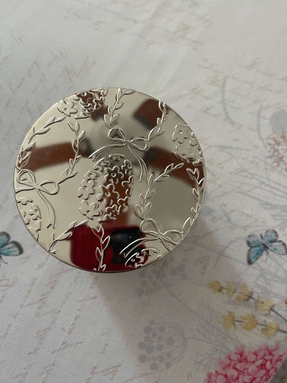 Bath & Body Works Easter Morning Mimosa Candle - Yellow, Silver - Picture 2 of 5
